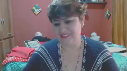 Snapshot of sasharosee2 chatting on February 18, 3:30 pm S A S H A R O S E online show from February 18, 3:30 pm