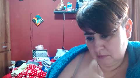 Snapshot of sasharosee2 chatting on May 27, 4:59 pm S A S H A R O S E online show from May 27, 4:59 pm