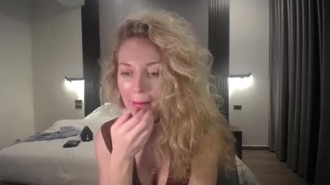 Sasha online show from February 26, 1:10 pm