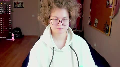 .Alexandra online show from December 18, 10:02 pm