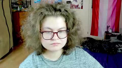 Snapshot of sashy_way chatting on October 10, 8:24 am .Alexandra online show from October 10, 8:24 am