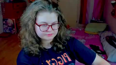 Snapshot of sashy_way chatting on June 21, 12:46 am .Alexandra online show from June 21, 12:46 am