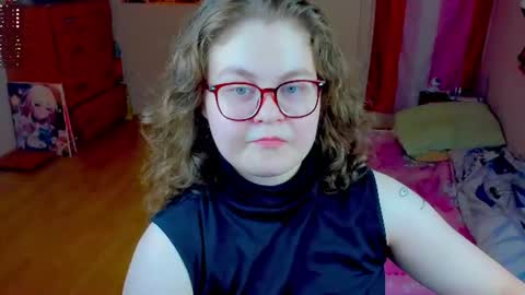 Snapshot of sashy_way chatting on June 21, 5:26 pm .Alexandra online show from June 21, 5:26 pm