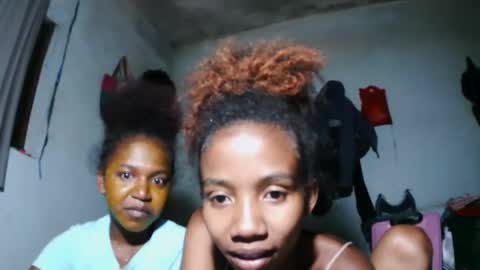 sasivia08 online show from April 9, 1:16 pm