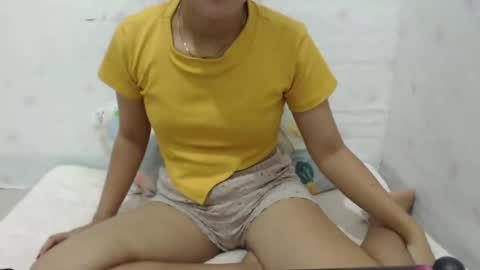 Snapshot of sassy_ann chatting on January 20, 8:09 am ann online show from January 20, 8:09 am