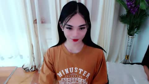 Snapshot of sassy_keath chatting on April 27, 3:43 pm Keath online show from April 27, 3:43 pm