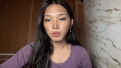 Sassygirl online show from May 19, 12:49 am