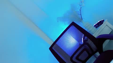 Kylie Wilson online show from February 13, 6:27 pm