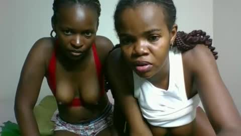 sassybrown25 online show from December 2, 10:27 pm