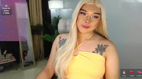 Snapshot of sassyffyra69 chatting on December 17, 8:56 am MARIO LABO online show from December 17, 8:56 am