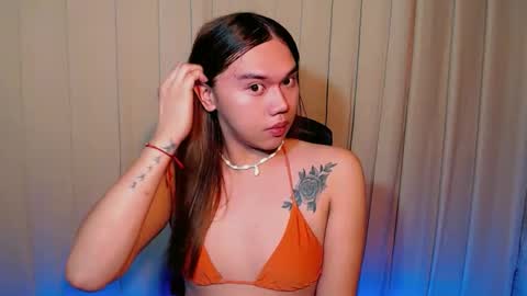 Snapshot of sassyffyra69 chatting on June 3, 4:15 am MARIO LABO online show from June 3, 4:15 am