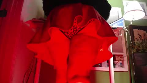 Snapshot of sassylatin45 chatting on February 9, 12:58 am sassylatin45 online show from February 9, 12:58 am