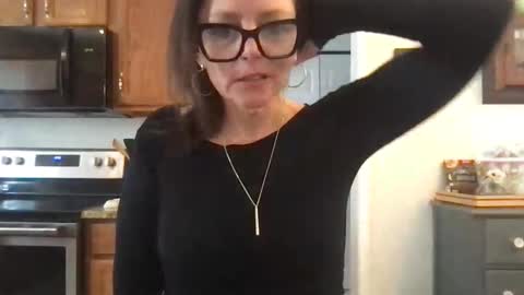 sassynsweetmilf online show from February 9, 5:50 pm