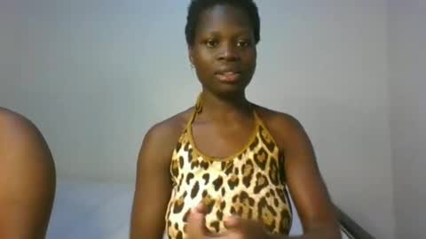 Snapshot of sassytannia chatting on February 24, 10:13 am sassytannia online show from February 24, 10:13 am