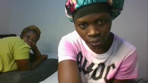 Snapshot of sassytannia chatting on March 1, 1:07 am sassytannia online show from March 1, 1:07 am