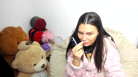 sassytiff online show from February 1, 11:42 am