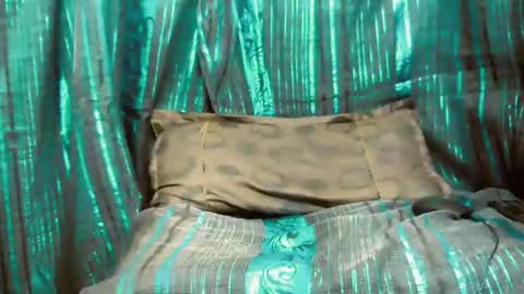 Snapshot of sassyxindian chatting on April 4, 9:40 am sassyxindian online show from April 4, 9:40 am