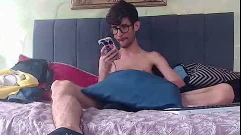 sasuke_bigcock online show from June 23, 2:48 pm