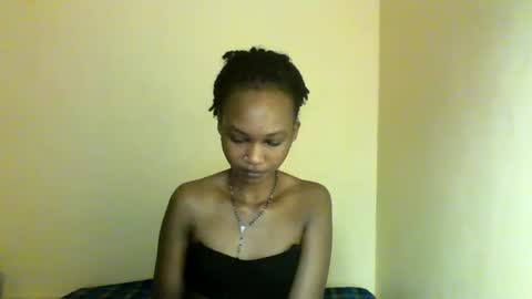Snapshot of sasy_tina chatting on February 10, 1:04 pm Tina online show from February 10, 1:04 pm