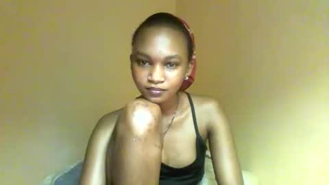 Snapshot of sasy_tina chatting on March 1, 10:56 pm Tina online show from March 1, 10:56 pm