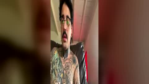 Snapshot of satanas6913 chatting on June 30, 8:54 pm satanas6913 online show from June 30, 8:54 pm