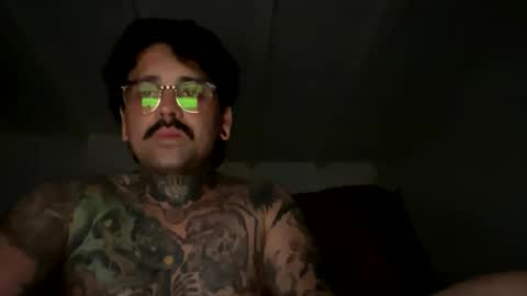 Snapshot of satanas6913 chatting on July 10, 10:51 am satanas6913 online show from July 10, 10:51 am