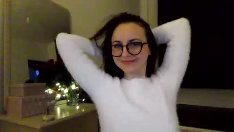 Snapshot of satin_sin chatting on February 2, 4:17 pm Lori online show from February 2, 4:17 pm