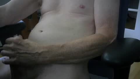 Nippleteaser online show from July 8, 6:23 pm