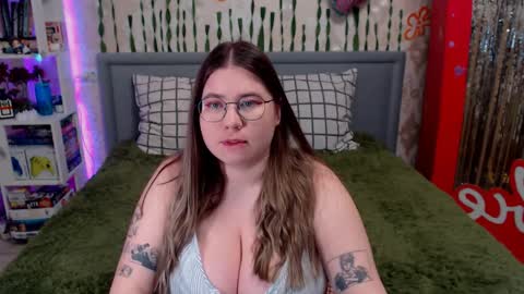 Stacy online show from April 2, 11:13 pm