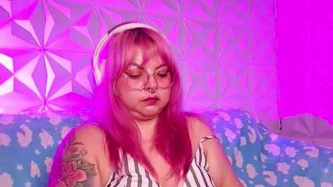 Gina George online show from February 27, 1:49 am