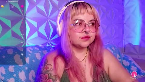 Gina George online show from March 17, 11:08 pm