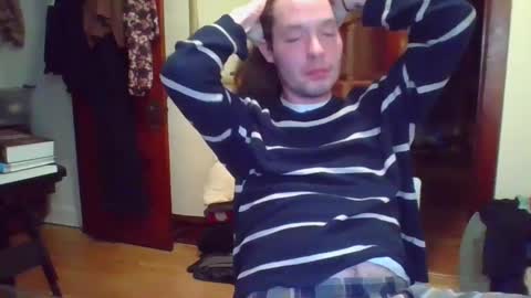 Snapshot of satyr_boy29 chatting on February 18, 3:53 am satyr_boy29 online show from February 18, 3:53 am