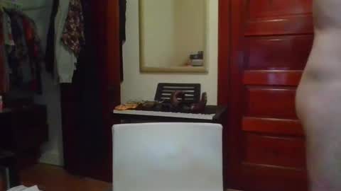 Snapshot of satyr_boy29 chatting on September 24, 5:00 am satyr_boy29 online show from September 24, 5:00 am