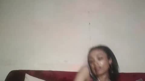 Snapshot of saucy_shanice chatting on June 29, 12:17 am Shaniiice online show from June 29, 12:17 am