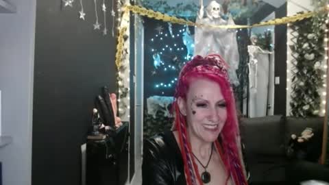 SaucySky online show from October 18, 12:57 am