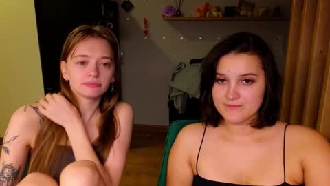 LUNA and ANNA    online show from September 14, 9:58 pm