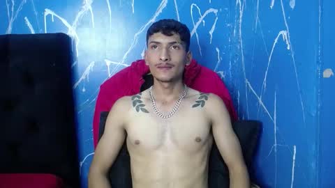 SavageLover  online show from January 10, 9:05 pm