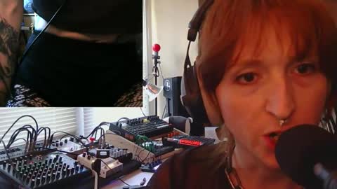 savagewaves online show from March 27, 11:04 pm