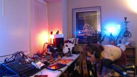 savagewaves online show from April 22, 12:57 am