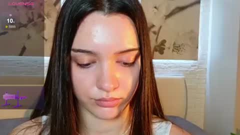 Snapshot of savannah_h chatting on June 18, 8:02 pm savannah_h online show from June 18, 8:02 pm