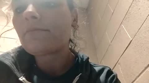 Snapshot of savannahjays chatting on September 27, 3:17 pm savannahjays online show from September 27, 3:17 pm