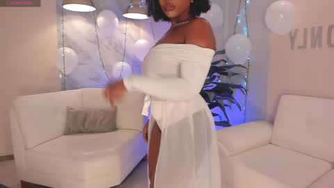 Snapshot of savannahstorm_ chatting on May 22, 12:55 pm S a v a n n a h online show from May 22, 12:55 pm