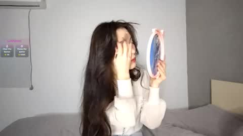 Snapshot of savannakoshiol chatting on December 14, 9:25 am Aiko online show from December 14, 9:25 am