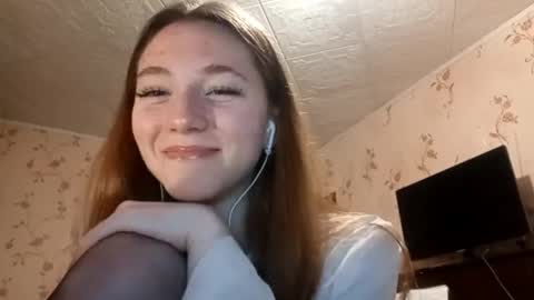 Snapshot of savannasotos chatting on September 10, 4:29 pm Sophie online show from September 10, 4:29 pm