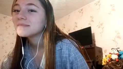 Snapshot of savannasotos chatting on September 14, 2:27 pm Sophie online show from September 14, 2:27 pm