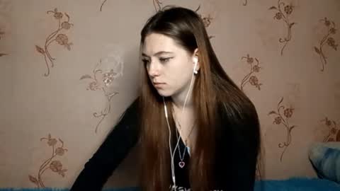 Snapshot of savannasotos chatting on October 4, 7:01 pm Sophie online show from October 4, 7:01 pm