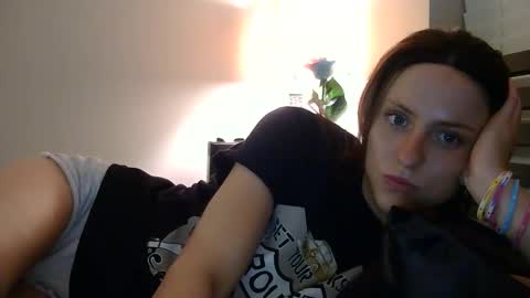 SavvySavage online show from April 24, 7:33 am