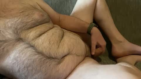 Snapshot of saxbobear chatting on January 19, 10:41 am SaxBoBear online show from January 19, 10:41 am