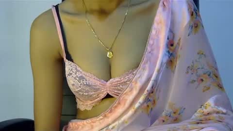 Snapshot of saxee_love chatting on December 12, 7:26 pm saxee online show from December 12, 7:26 pm