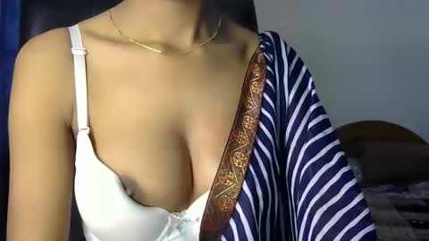 saxee online show from December 4, 5:39 am